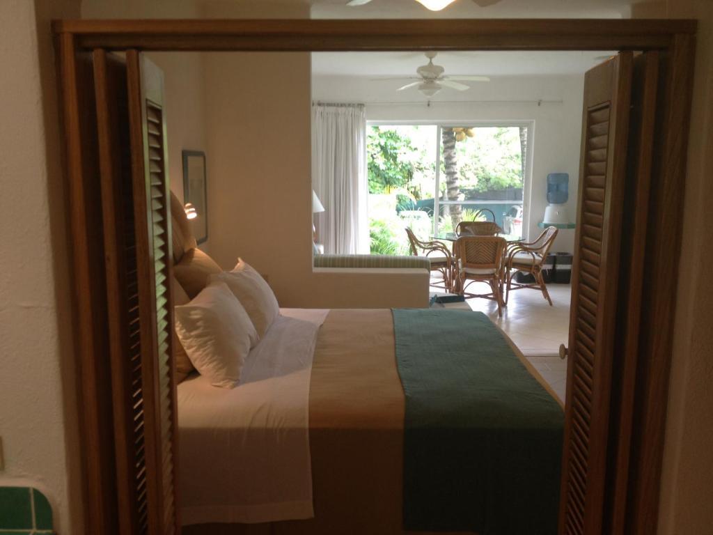Three-Bedroom Villa Sea View,52186508:JPEG